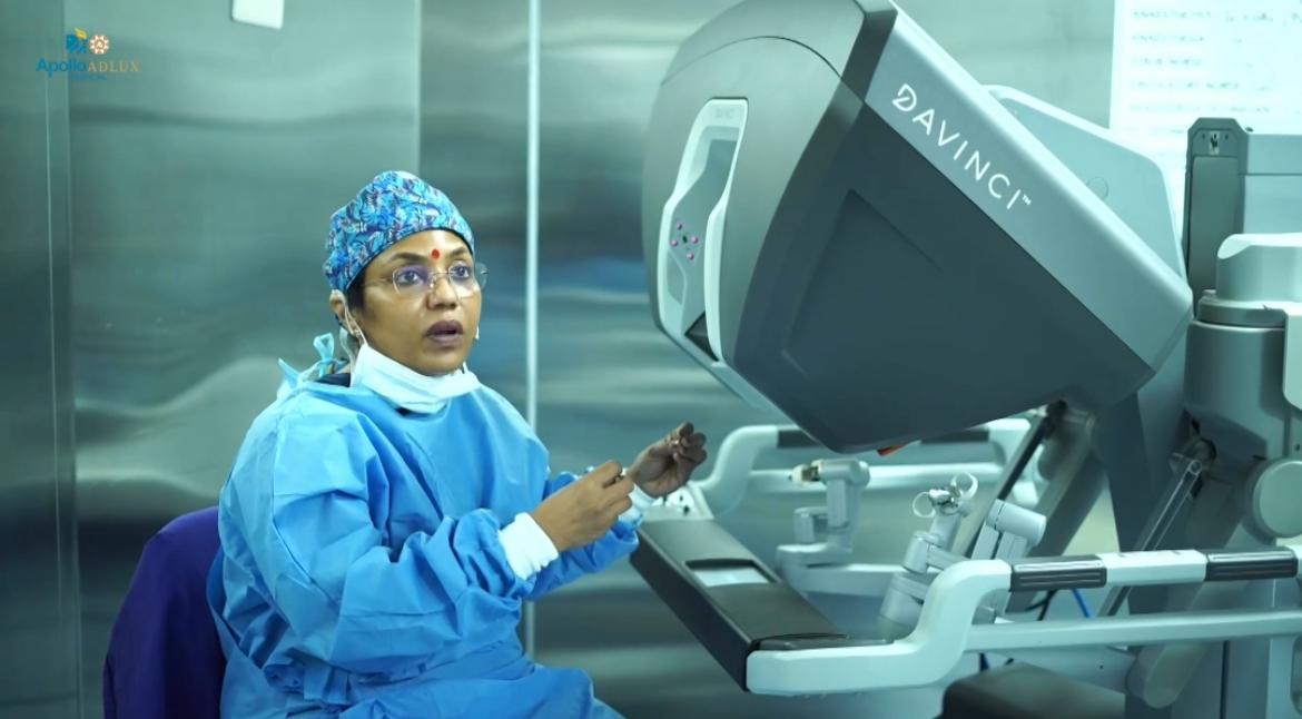 The Rising Cases of Endometrial and Ovarian Cancer: Symptoms, Risk Factors & Prevention Tips